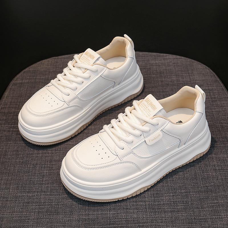 Thick baseplate shoes women's versatile spring and autumn 2025 summer new muffin order surge dad black casual sports white shoes