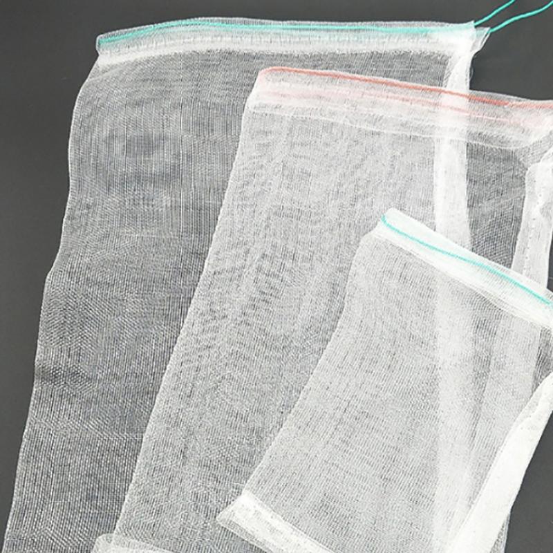 

Сумка для защиты фруктов Сетка для защиты от птиц Устройство для борьбы с вредителями Посадка в саду Защита небольших деревьев Сумка-сетка с завязками 30*45cm белый