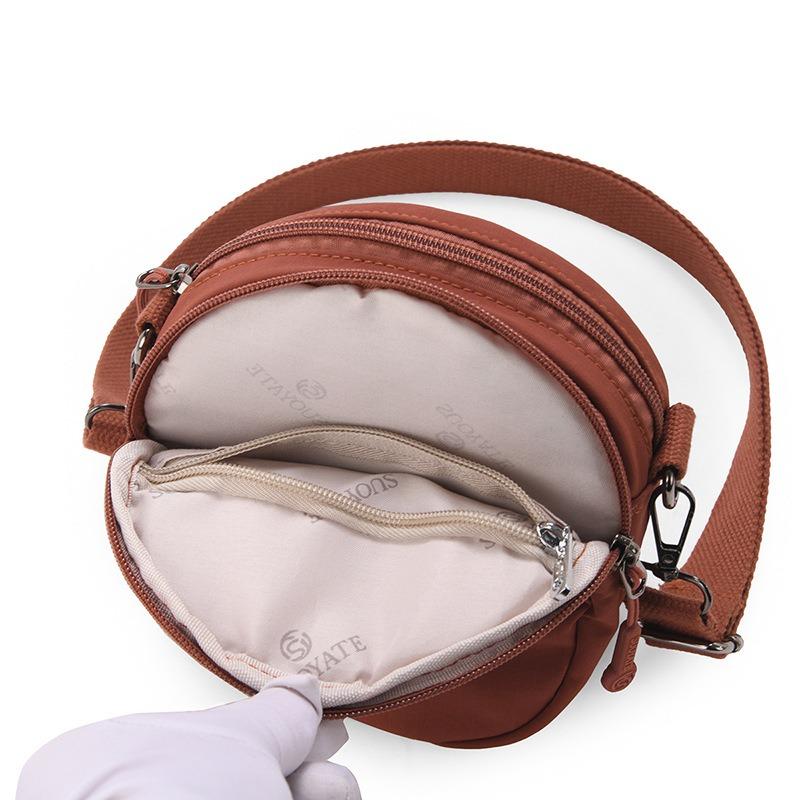 Trend Travel Handbag Versatile Shopping Shoulder Messenger Bag Light Anti-splashing Nylon Bag New Women's Small Bag