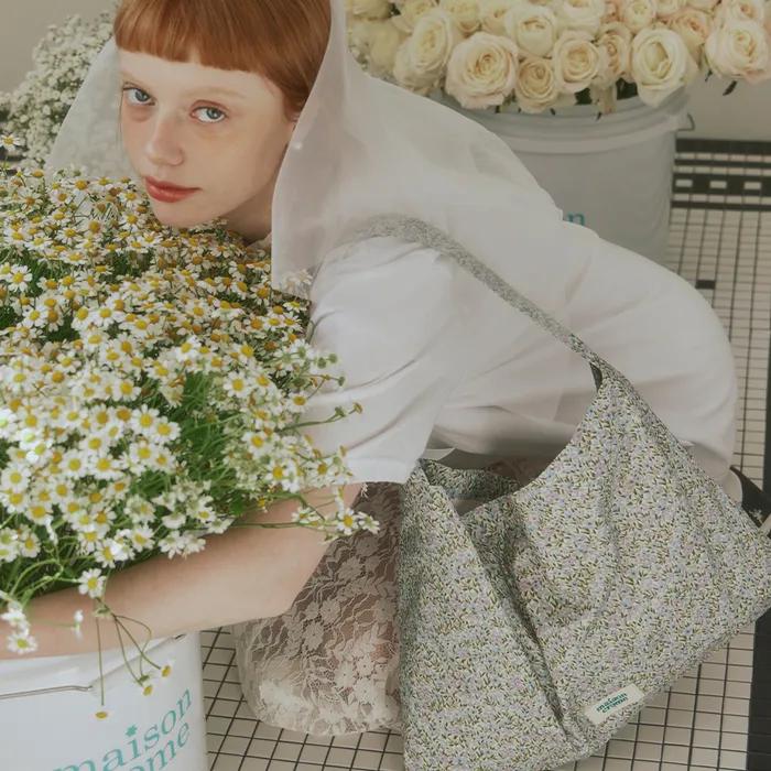 Floral eco bag _ Blue bouquet