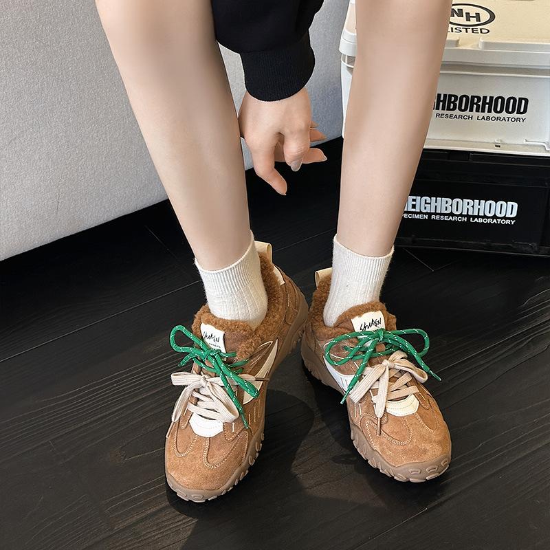 Autumn and winter new thick-soled heightening Forrest Gump shoes, velvet warm two-color lace-up German training shoes for women