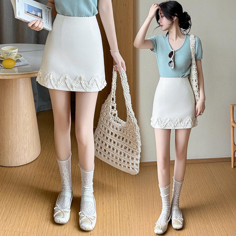 Women's Spring/Summer 2026 Stylish High-Waisted A-line Skirt with Ruffle Edge and Anti-Exposure Shorts