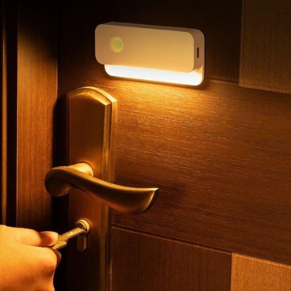 Small Design Magnetic Lights Mini Size Rechargeable Lamp Wireless Lamp Home Lighting