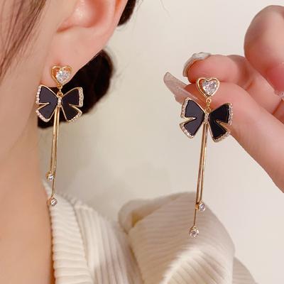 Fashion Celebrity Love Butterfly Tassel Earrings Internet Celebrity Personality Light Luxury High-end Earrings for Women