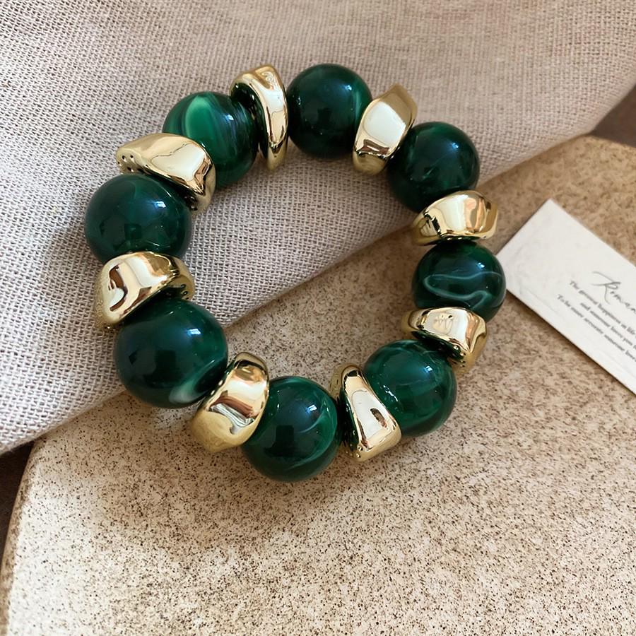 Irregular Round Shell Retro Court Style Bracelet - Light Luxury & High-End Women's Jewelry