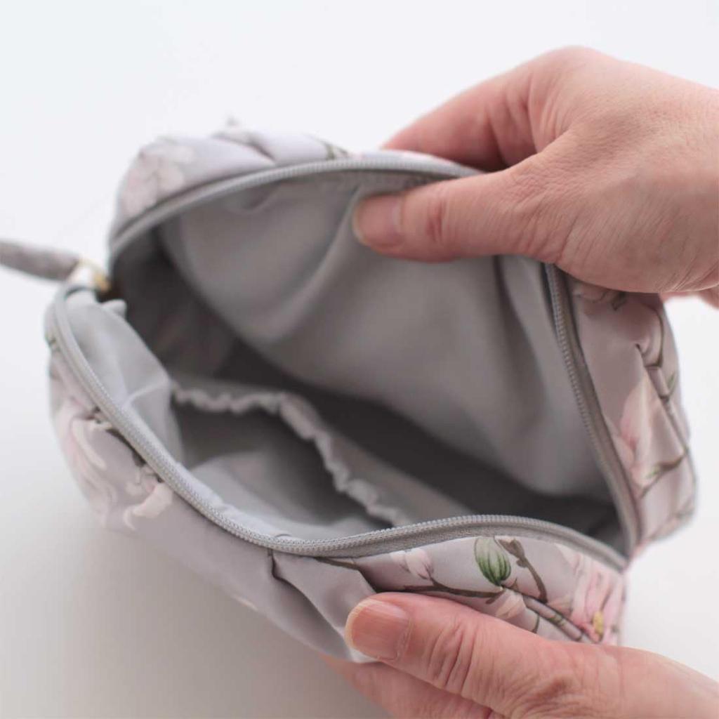 Wedgwood Magnolia Pouch, Gray, 000234-0001-01