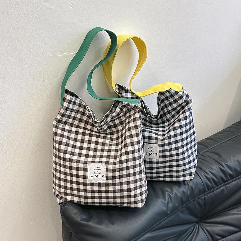 Large Capacity Fashionable Tote Bag For Women 2024 Street Style Trendy Grid Pattern Shoulder Bag