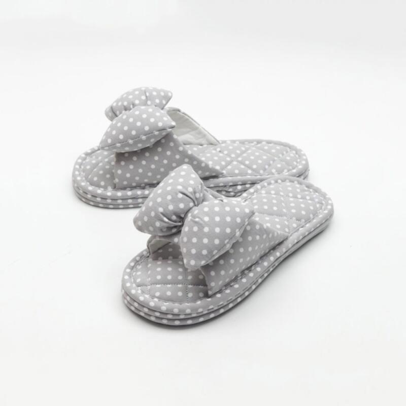 

Dot Ribbon Quilted Cushion Indoor Slippers Living Room Slippers pink