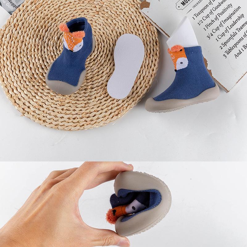 Autumn and Winter Baby Lightweight Rubber-soled Toddler Shoes Children" S Indoor and Outdoor Cool