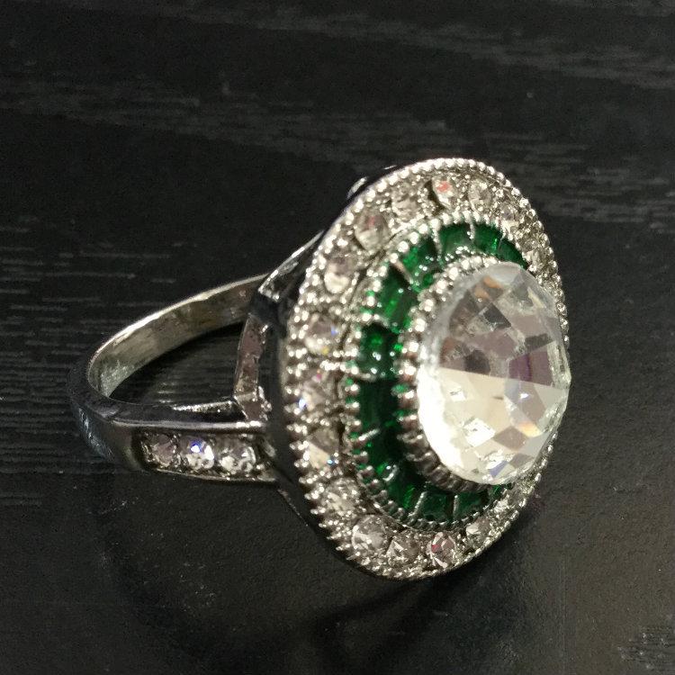 Copper Plate Inlaid Zircon Ring: European & American Style Unisex Design