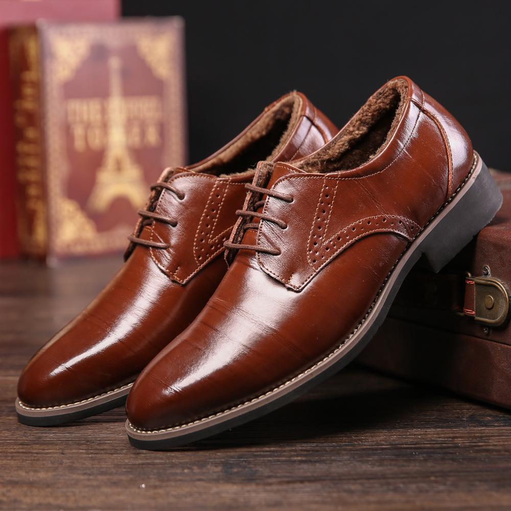 New men's business dress leather shoes fashionable large size pointed men's shoes lace-up trend foreign trade shoes size 47-48