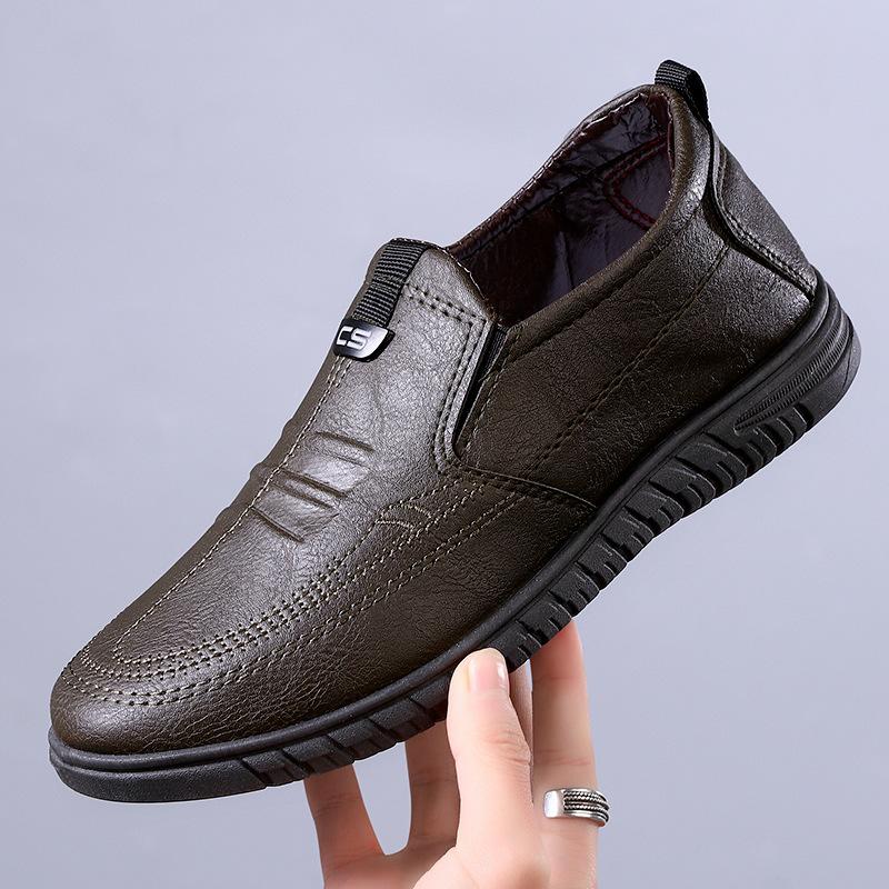 

Весенняя мужская обувь новая дышащая водонепроницаемая и нескользящая мужская модная универсальная черная деловая кожаная обувь повседневная обувь для доски 44