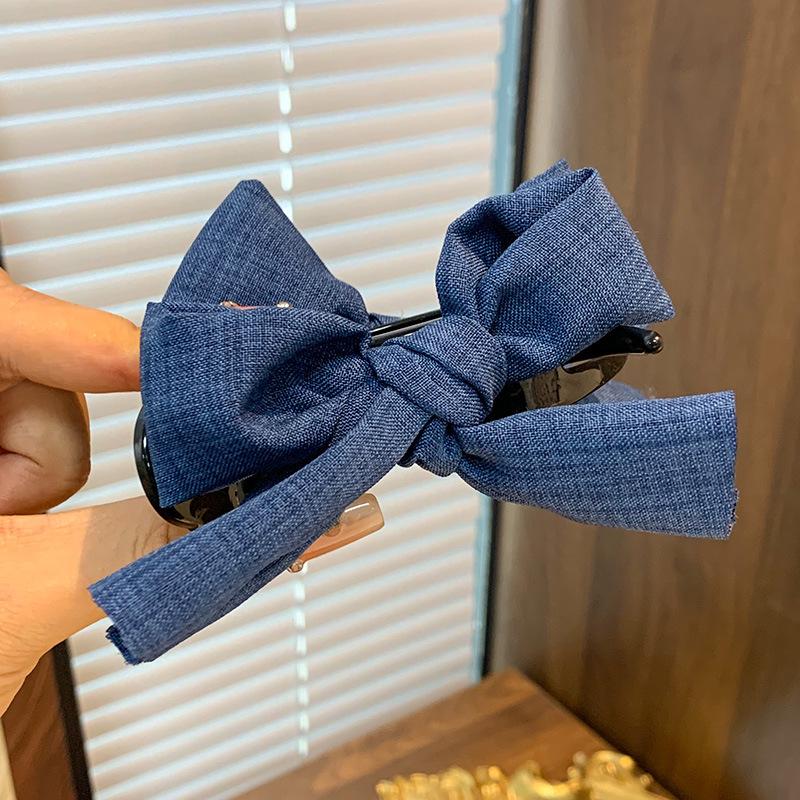 Retro Denim Blue High Ponytail Claw Clip with Bow for Women – Versatile and Elegant Hair Accessory