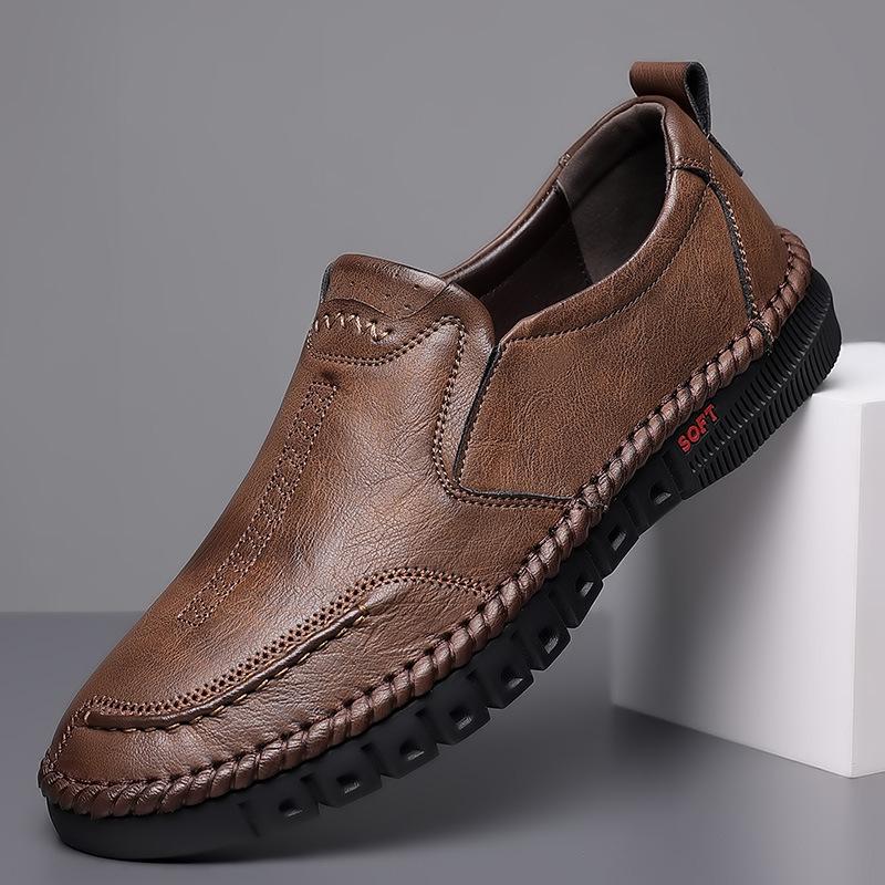 2025 Men’s Breathable Soft-Soled Slip-On Leather Business Casual Shoes - British Style, Low-Top.