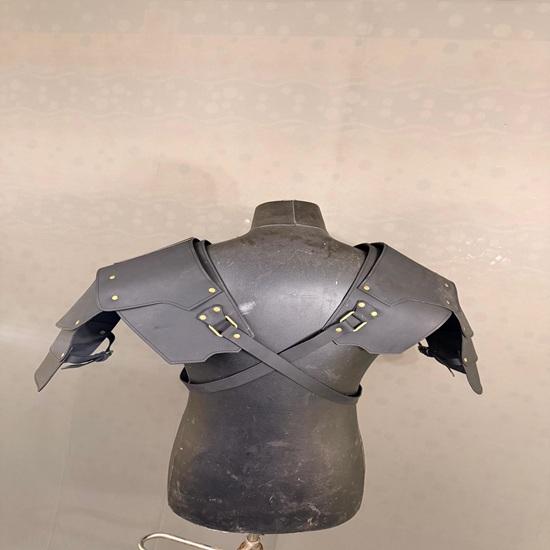 Black Leather Medieval Pauldrons Adjustable Straps, LARP, Cosplay Armor