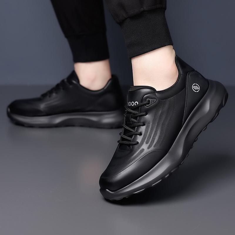 Men's Breathable Flyknit Slip-On Fall Sneakers