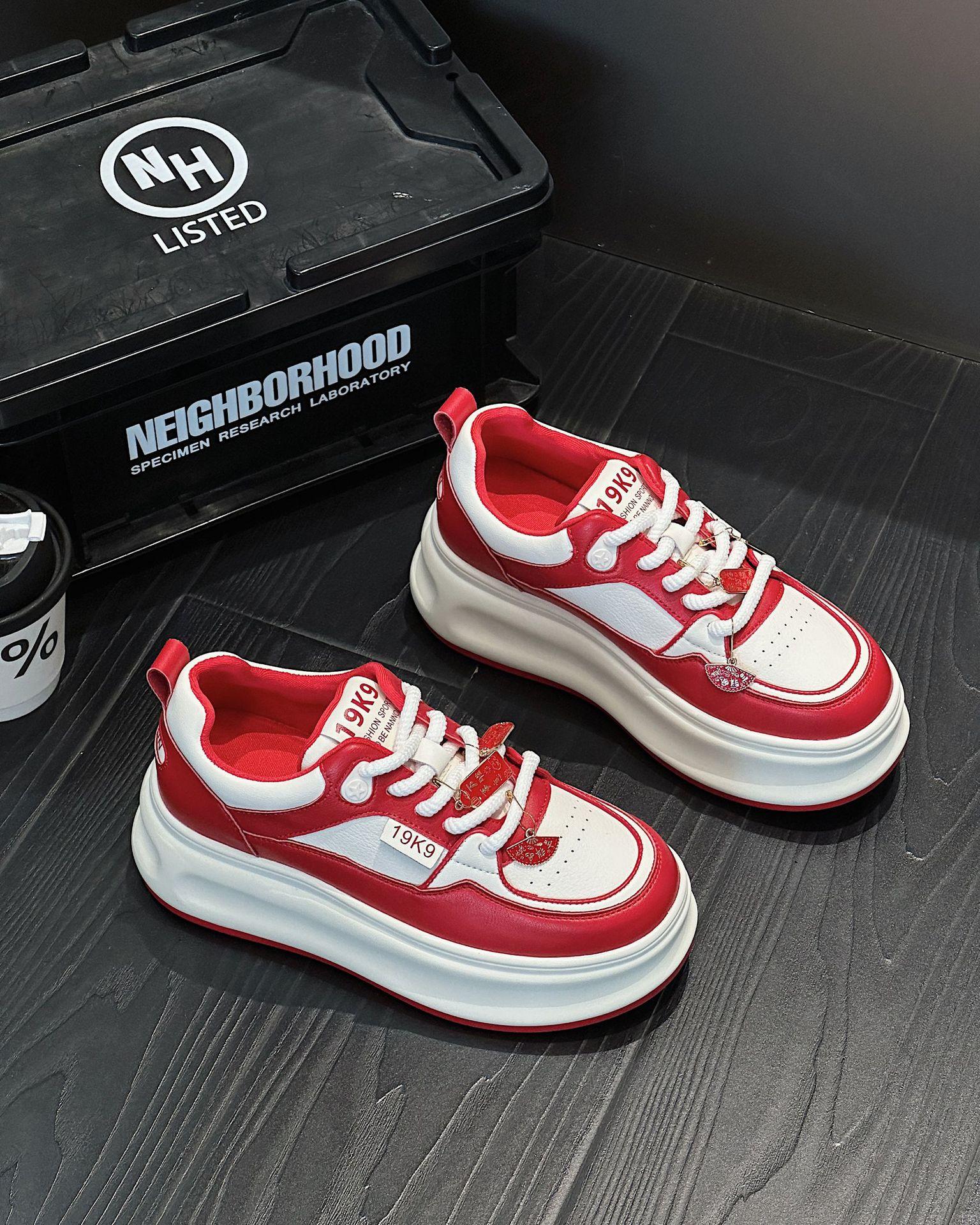 

Женская обувь Ханфу обувь для подружек невесты 2025 праздничный новый натальный год маленькие красные туфли свадебная обувь красная платформа Свадьба Сюхэ толщина 40