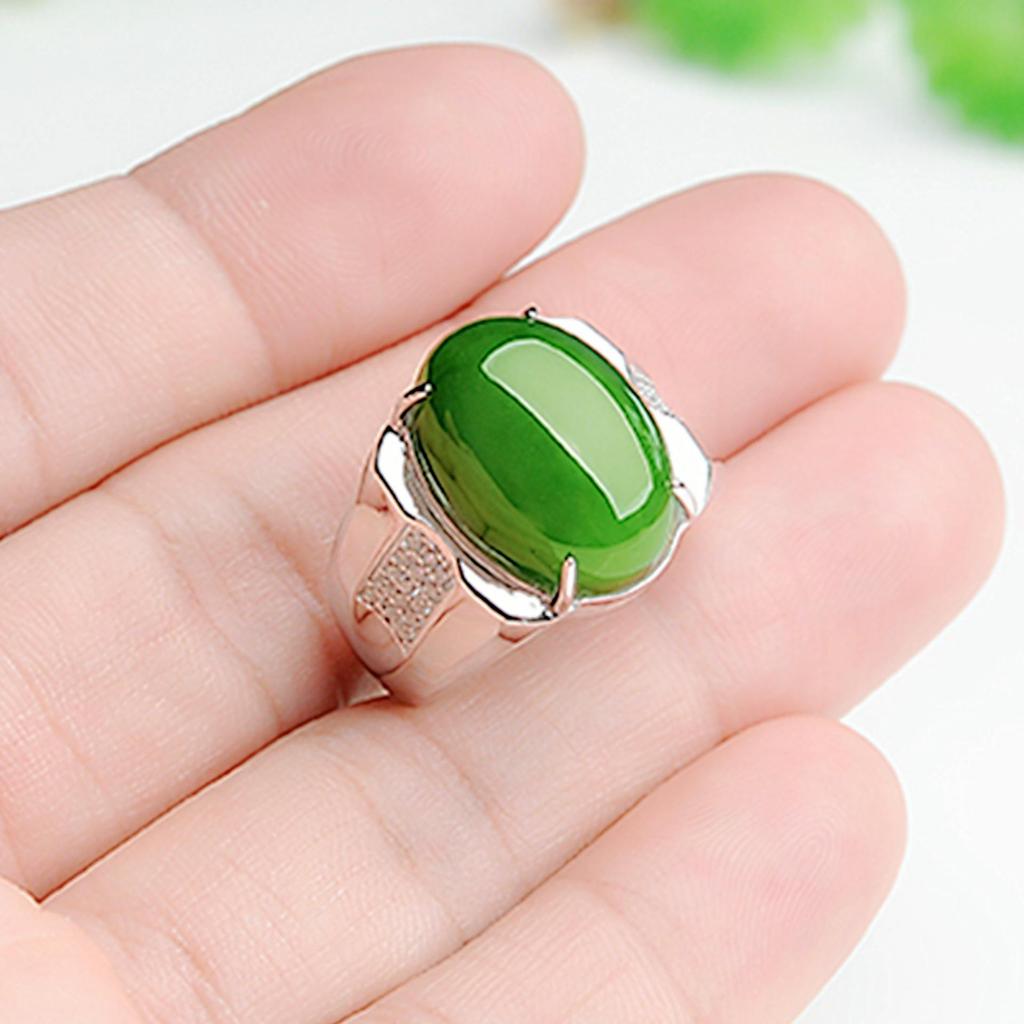 Groene Jade Chalcedoon Eivormige Baas Ring met Fijne Textuur