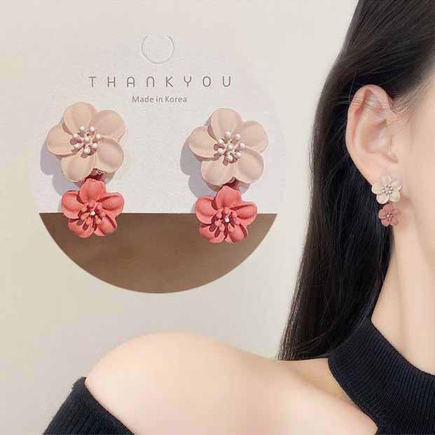 925 Silver Needle Korean Fashion Crystal Flower Earrings For Women Jewelry Trending Luxury Women's French Pearl Earrings