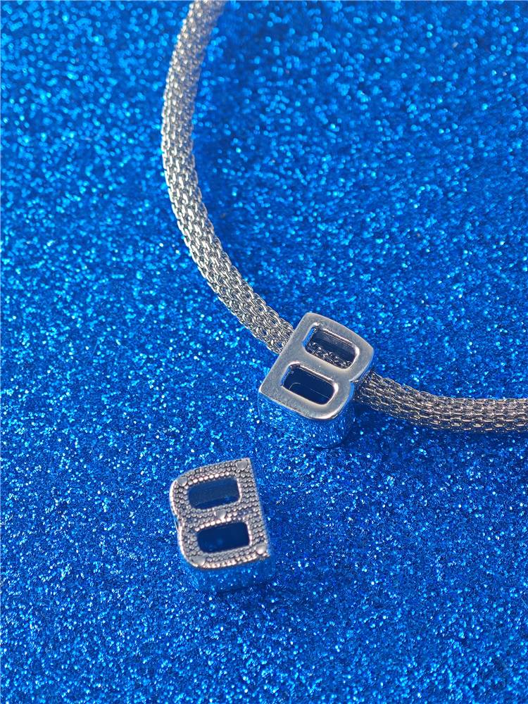 26 English Letters on The Back Love Zircon copper for Women Diy Authentic Bracelets Accessories Jewellery Making Gift