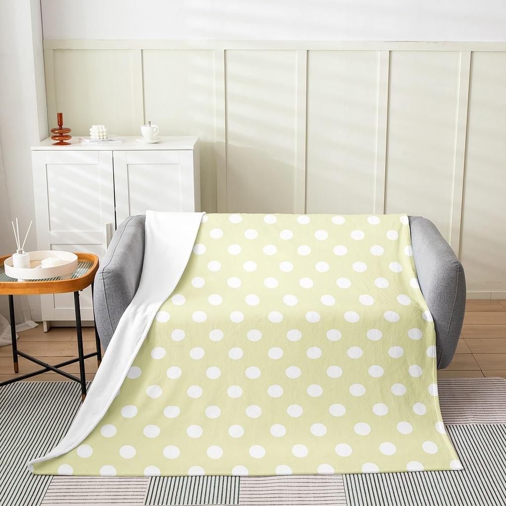 Purple Polka Dots Flannel Fleece Throw Blanket Geometric Circle Design Super Soft Purple White Bed Blanket for Kids and Teens