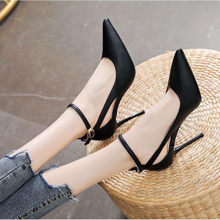French beautiful one-word buckle with high heels for women's 2025 summer and autumn new pointed-toed thin-heeled royal sister sexy temperament sin