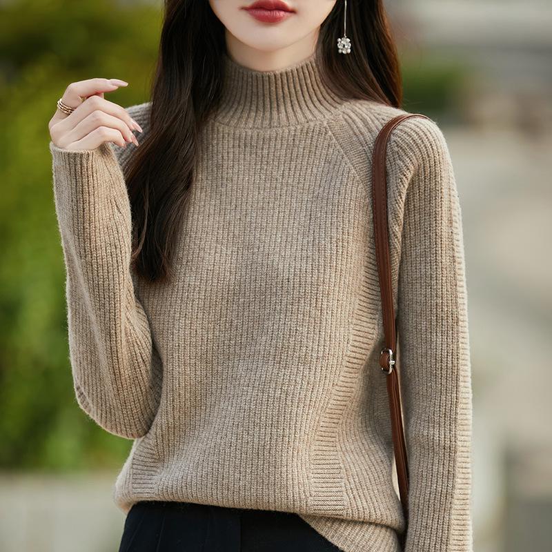 Benmingnian Women’s Heavyweight Pure Wool Cable Knit Sweater: Semi-High Neck, Extra Thick, Loose Fit, with Raglan Sleeves.