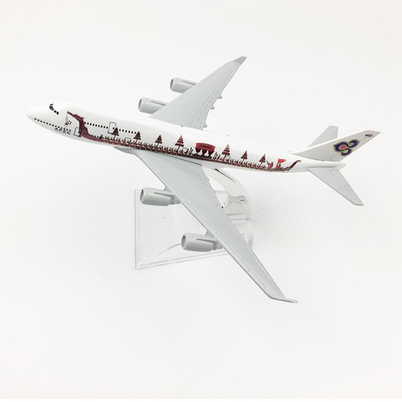 1/400 Scale 16cm Thai Dragon Boat Boeing 747 Airplane Model Airplane Diecast Metal Planes