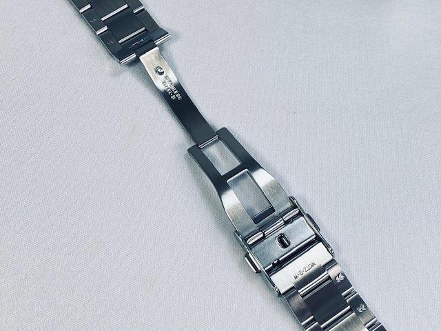 M0TZ111J0 SEIKO 20mm Stainless Steel Bracelet for SARG001/ SARG003/ 6R15-02N0, SARW015/ 6R21-01A0