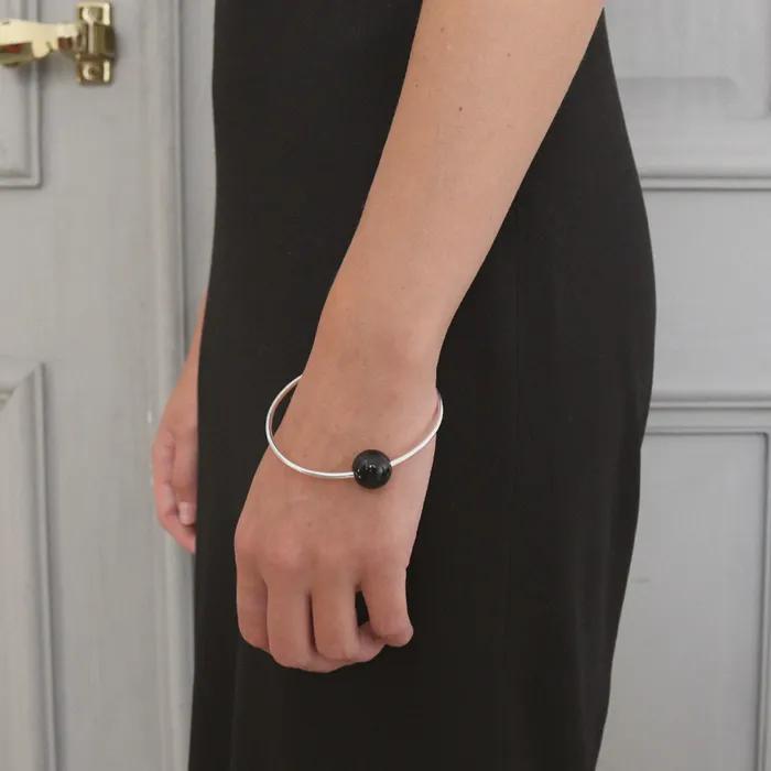 ONYX BANGLE 013