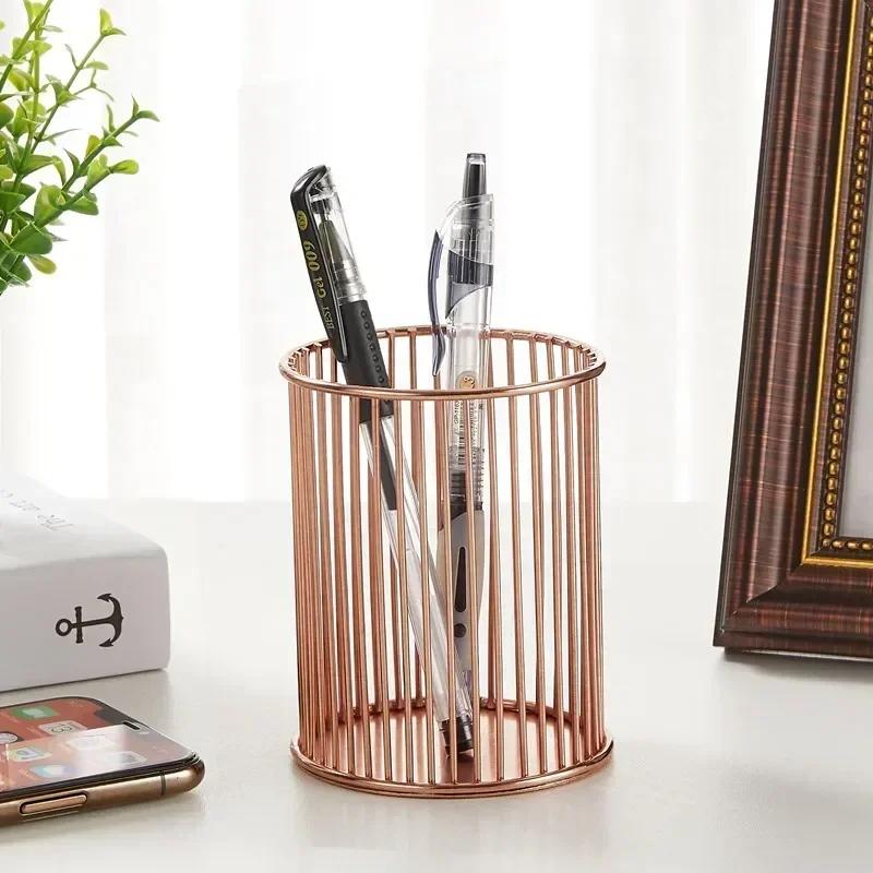 Cosmetic Makeup Brush Storage Box Cylinder Body Lipstick Organizer Holder for Handcrafted Iron Storage Solution
