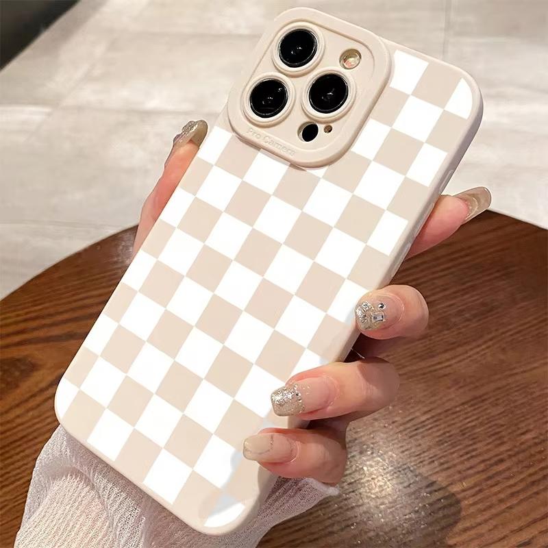 Matte Milky White Checkerboard Patter Phone Case For Samsung Galaxy S25 Ultra S26 S24 S23 FE S22 Plus S21 S20 A54 A55 Soft Cover