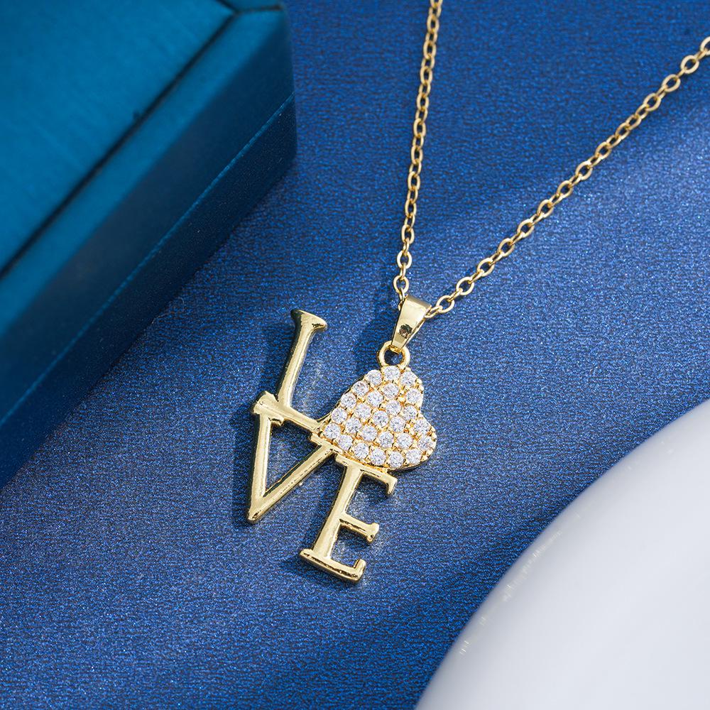 Japanese Korean Women's Stylish Colorful Love Heart Zircon Necklace Collarbone Chain