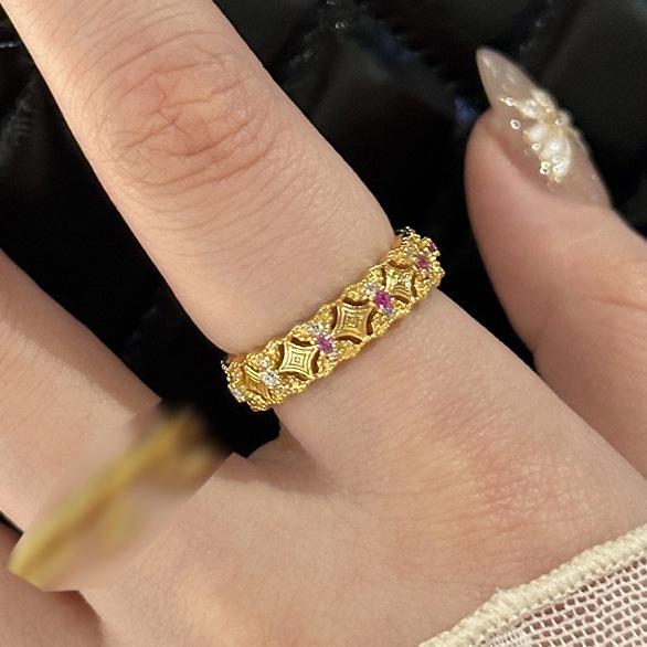 Xiaohongshu: Unique Retro Amethyst Sand Gold High-End Fashion Item Adjustable Opening