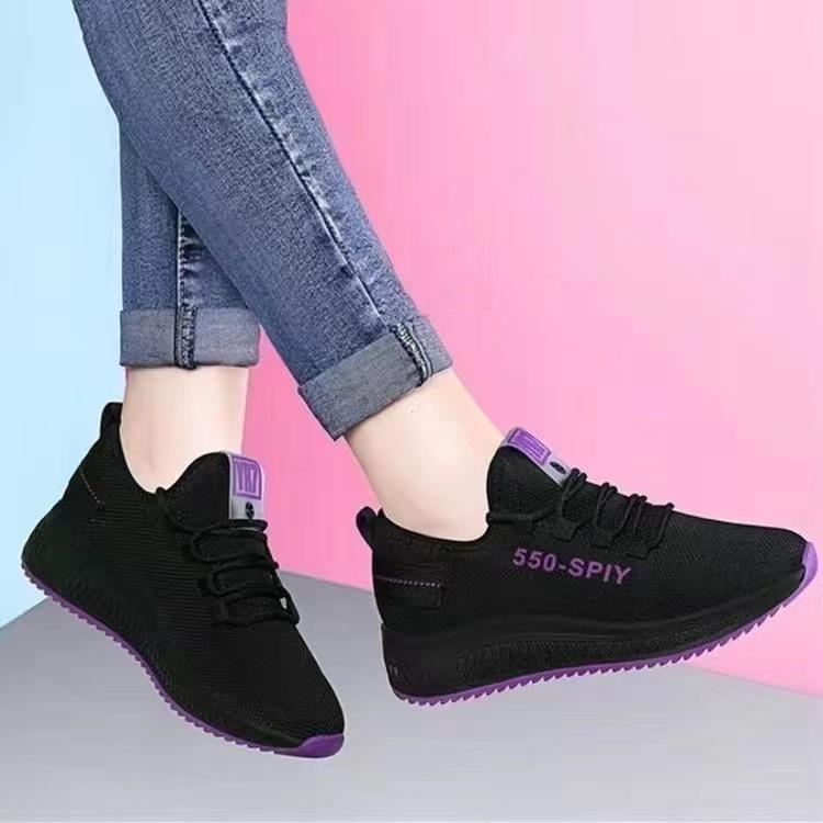 New old Beijing cloth shoes walking shoes soft sole non-slip mother sneakers breathable mesh shoes women's fashion casual shoes