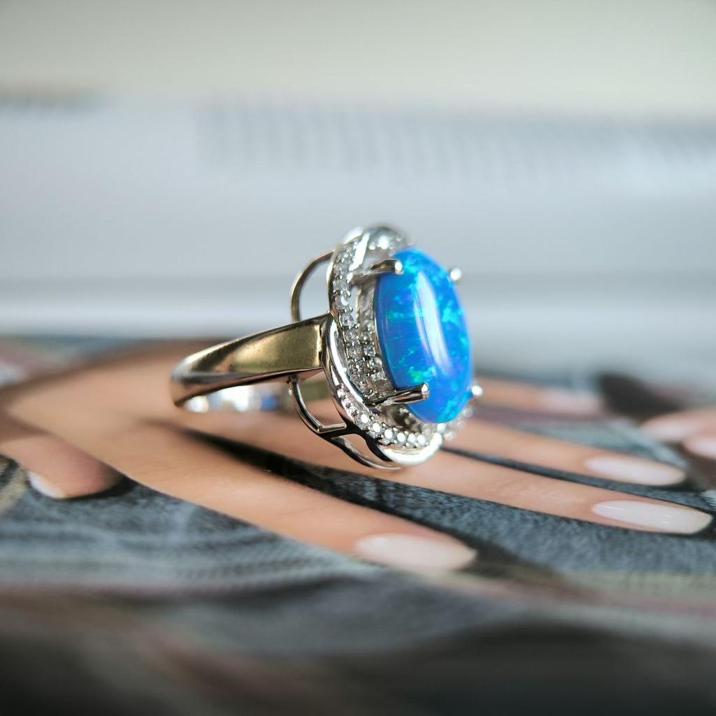 Серебряное кольцо с опалом 2.813ct, вес изделия 5,01 гр (2190479)