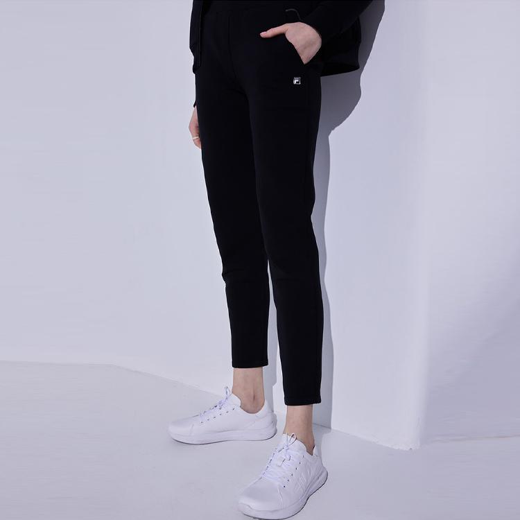 Fila Small Logo Loose Fit Sports Long Pants Women Bottoms Black F11W112612FBK