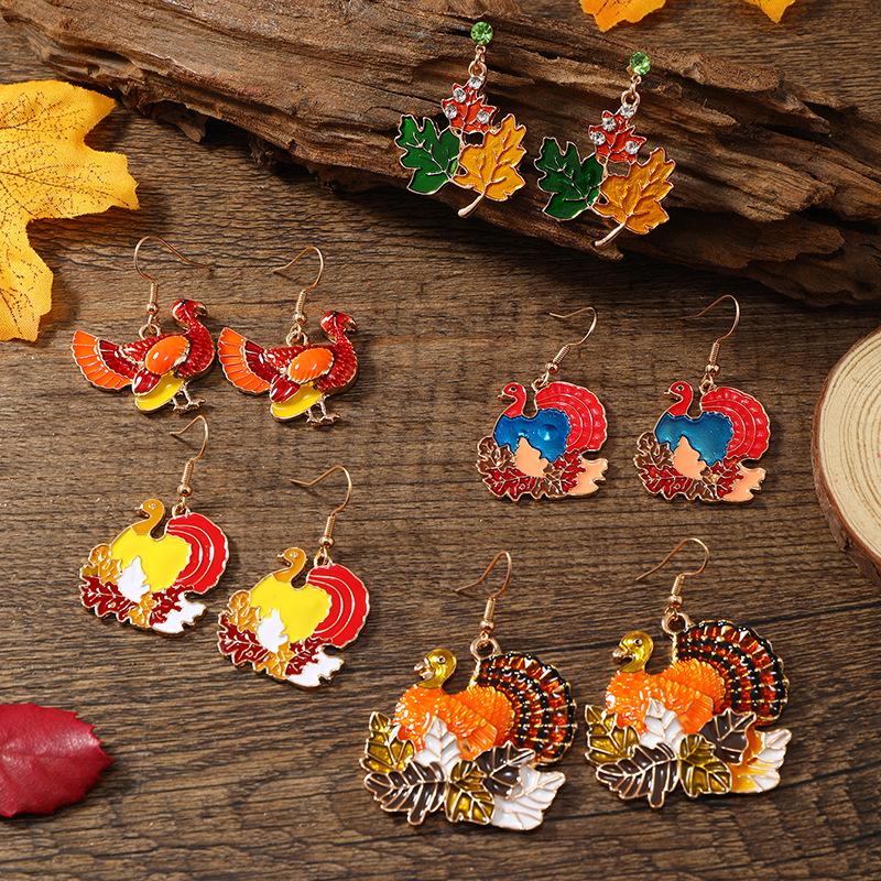 European & American Style Retro Bird and Maple Leaf Alloy Stud Earrings for Women