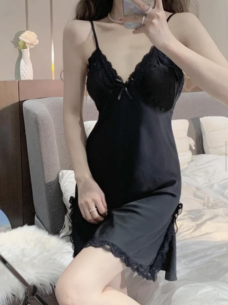 Pure Desire Suspender Koronkowa nocna sukienka damska Lato Seksowna lodowa jedwabna piżama Ins Nocna odzież Moda Solidna kokarda Ubrania Miękkie