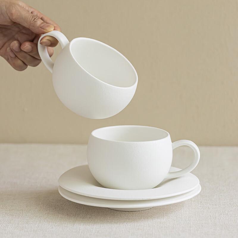 Soft Ruanyue Pure White Ceramic Coffee Cup and Saucer Set