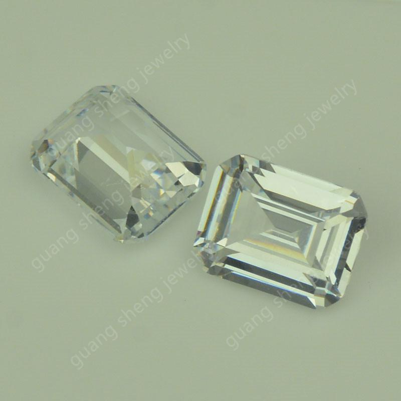 Emerald-Cut Moissanite Ring Face with Beveled Rectangular Loose Diamond 0.2 carat (2x4mm)