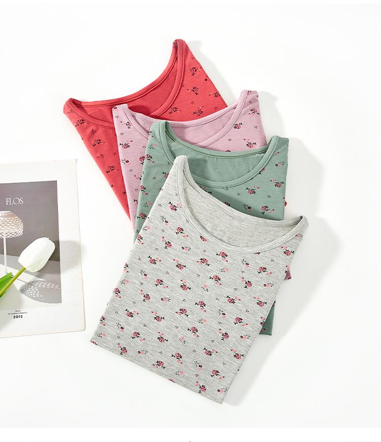 Mamas Sommerpyjama: Leichtes Modal-Set aus Weste und Kurzarm für Frauen mittleren und höheren Alters