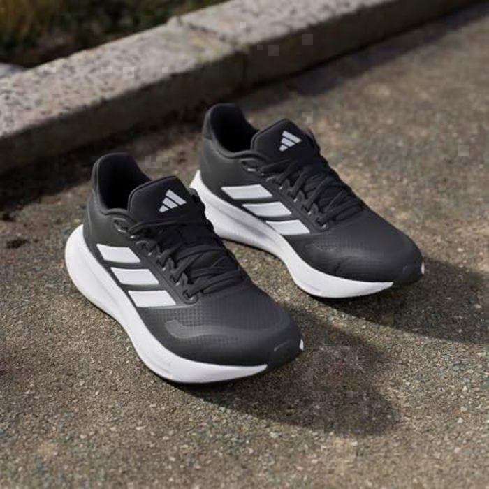 Беговые кроссовки - ADIDAS - RUNFALCON 5 - Для женщин - Черно-белые
