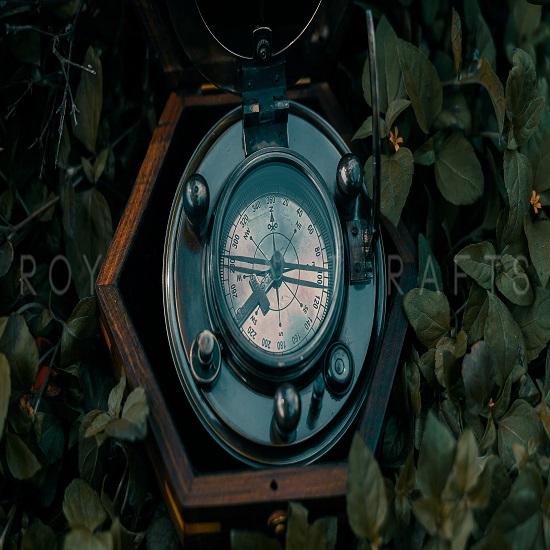 Handmade  Sundial Compass with Wooden Box Gilbert Sundial with Navigation