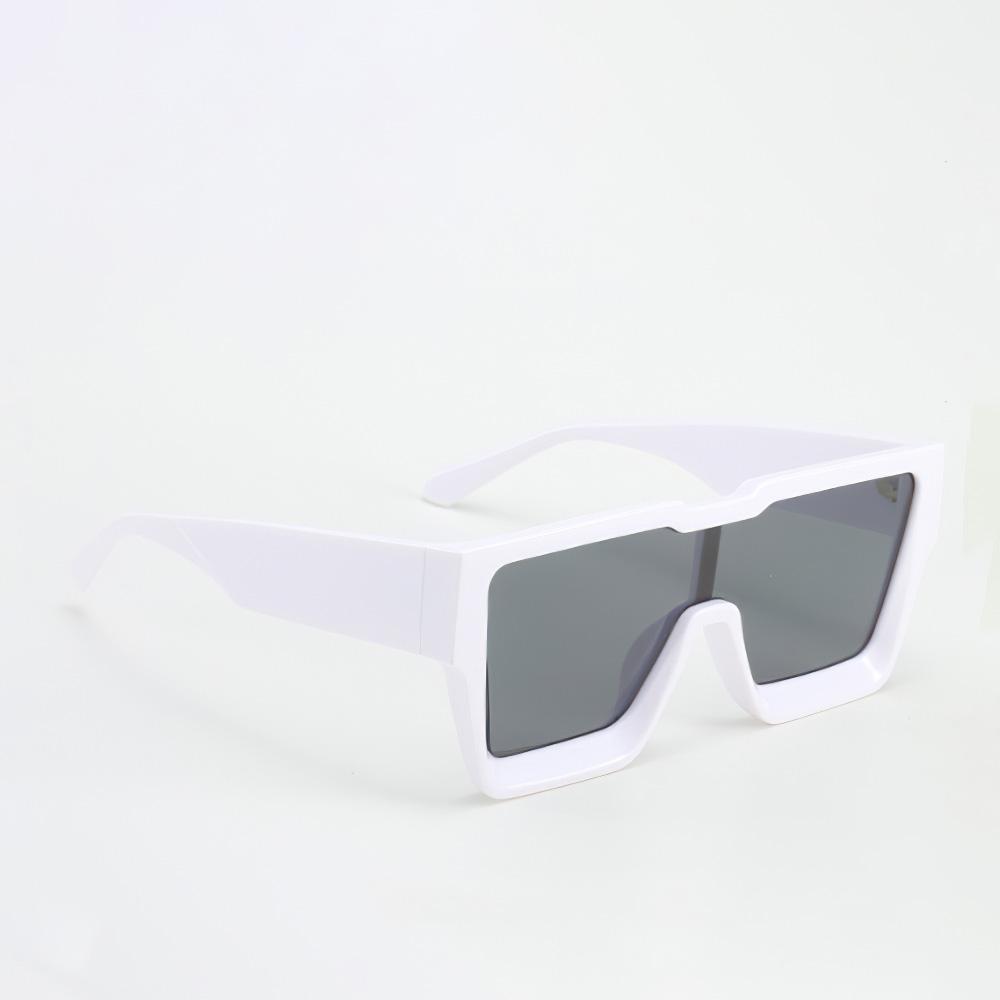 Vintage Trendy Sunglasses for Women Minimalist Square Glasses Gradient Color Fashion Gift for Friend