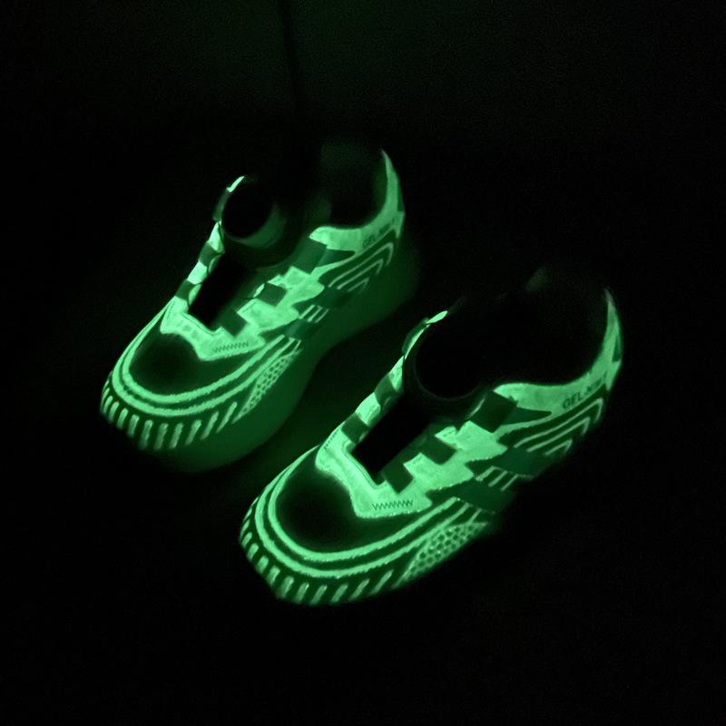 Çocuk koşu ayakkabıları moda hafif erkek spor ayakkabılar nefes örgü Tenis okul ayakkabısı erkek çocuklar için spor ayakkabı