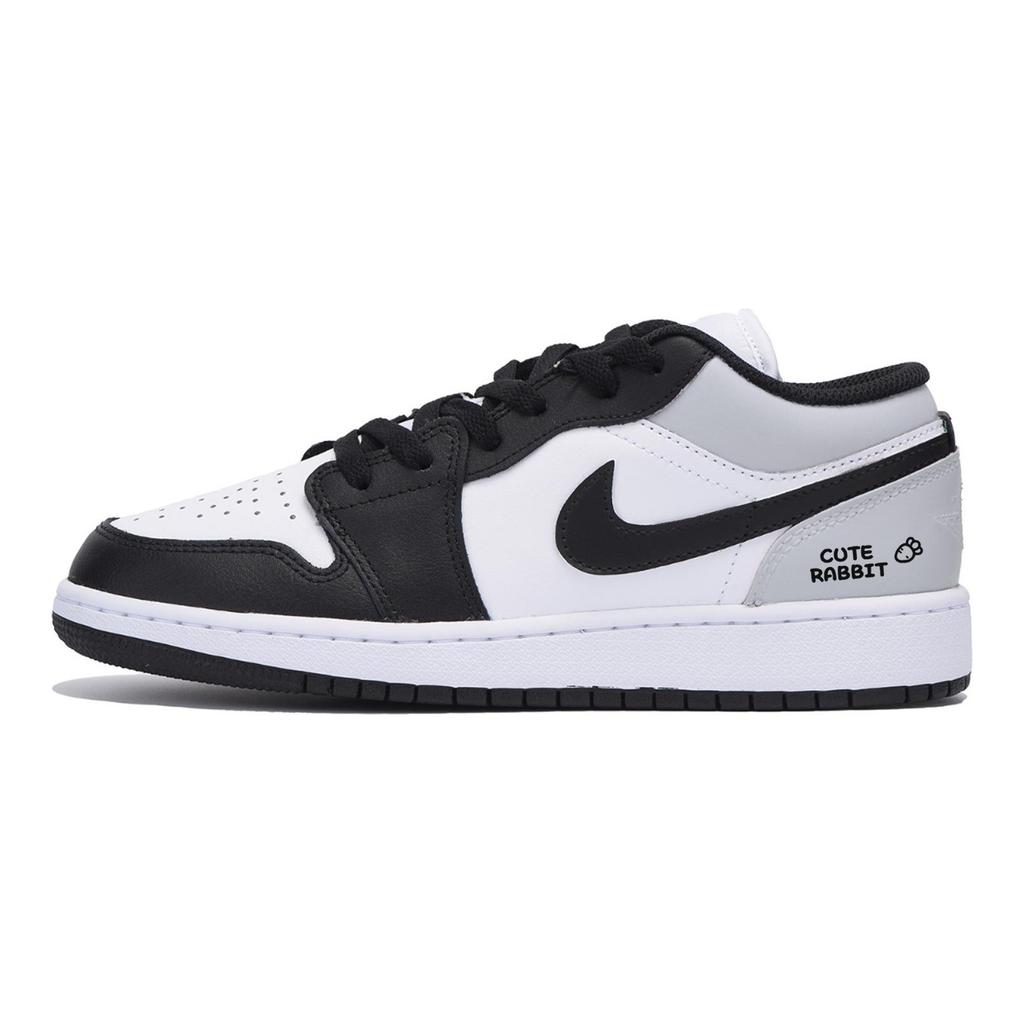 Jordan Air Jordan 1 Singing At Dusk Qiu Lin Abrasion Resistant Low top Vintage Basketball Shoes Men's White Dark Gray 553558-131(Team85-)