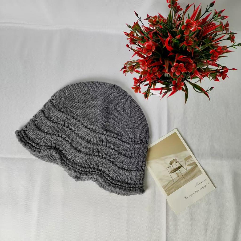 New Knitted Wool Hats In Early Autumn, Children's Small Faces, Sunscreen Visors, Basin Hats, Cold Hats, Women's Fashion
