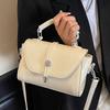 Popular simple temperament light luxury portable small square bag fashion high sense to work commuting leisure messenger women's bag