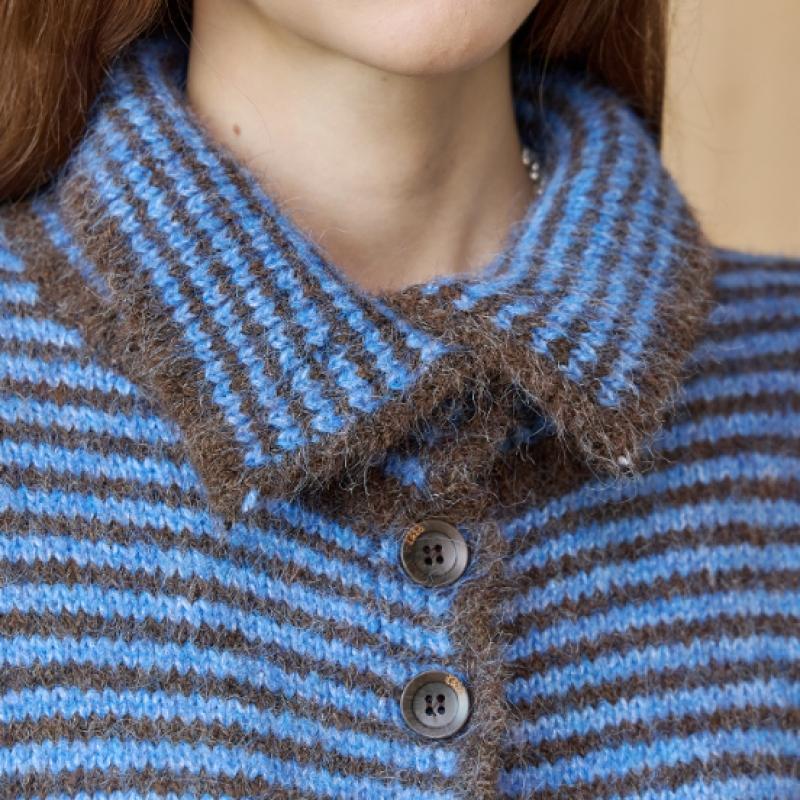 MAXZA Strickcardigan mit hohem Kragen und Streifen Ze11qd023na